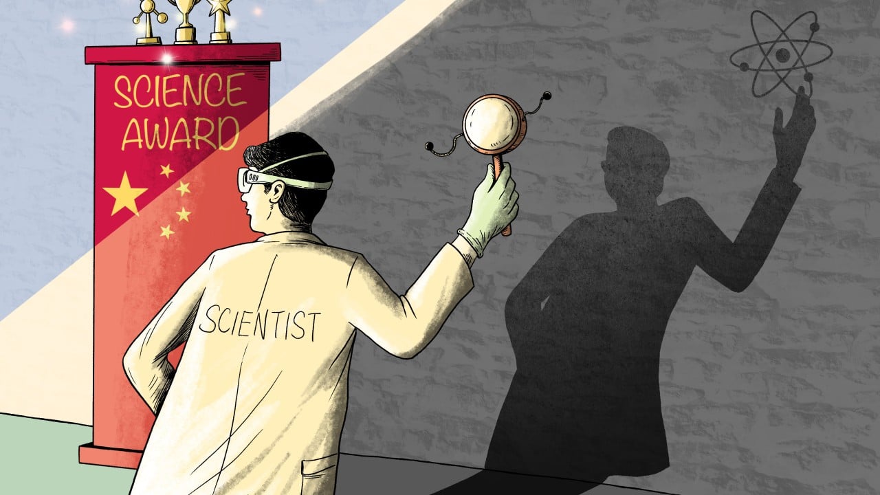 Researchers and officials at a science award ceremony in China