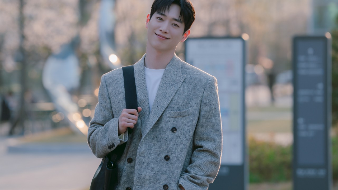 Actors Seo Kang-joon and Ahn Eun-jin pictured together as lead cast of a new K-drama romance