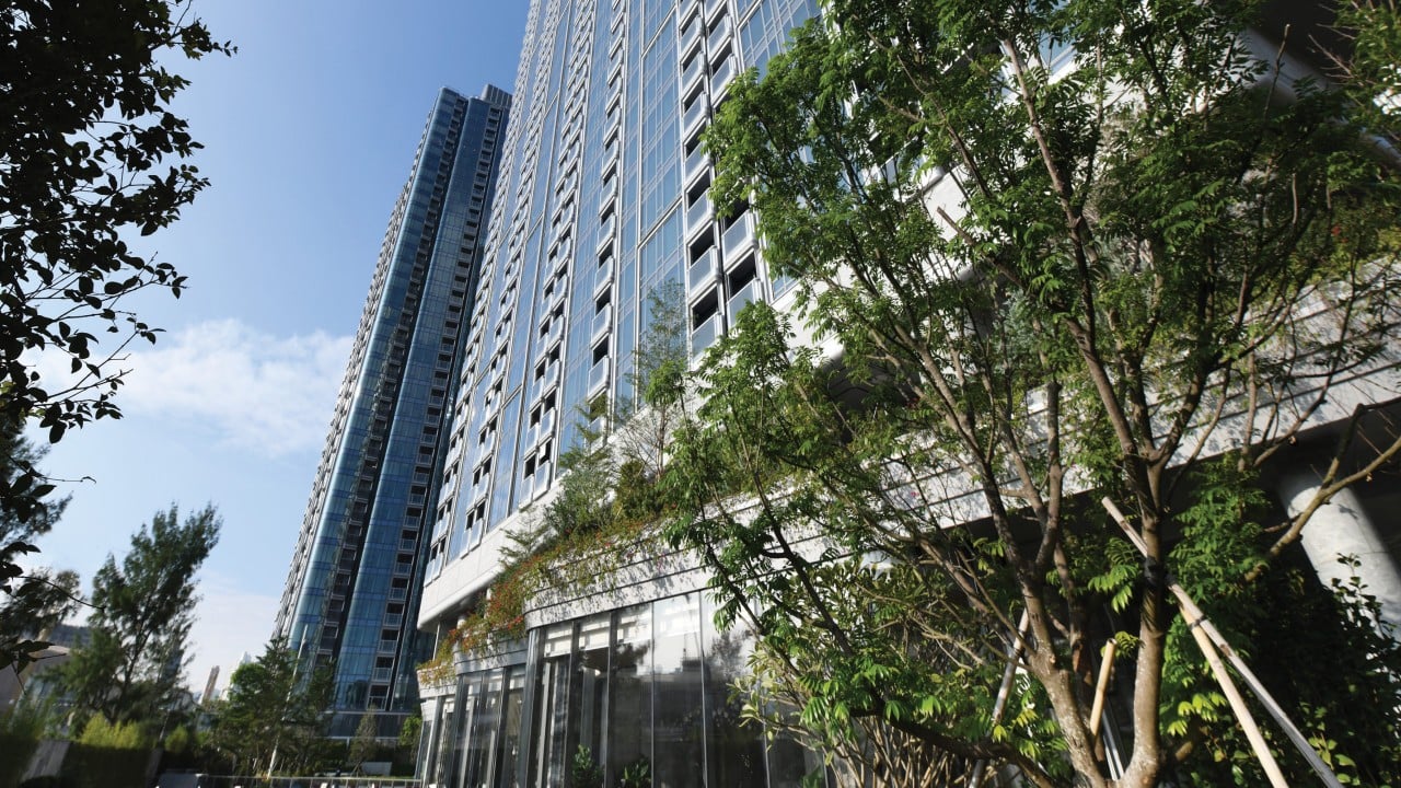 Exterior view of a Hong Kong residential building representing a recently sold apartment unit