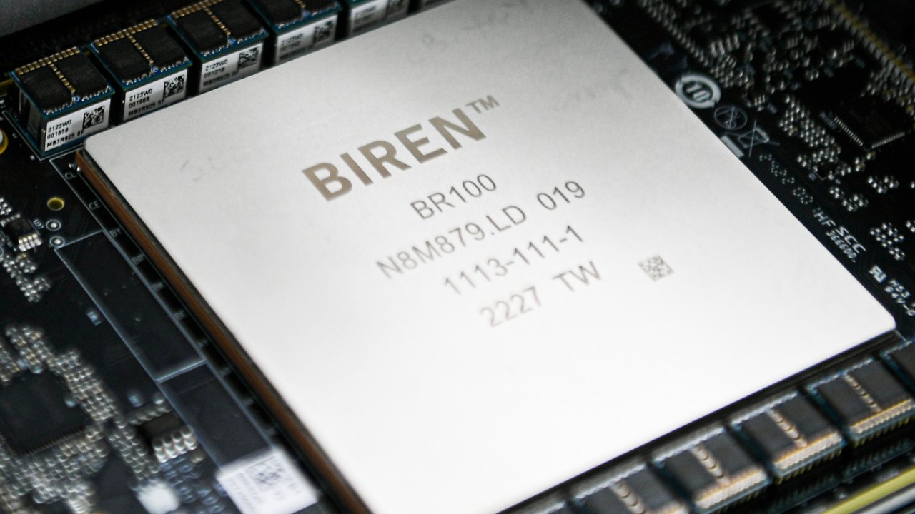 Chinese semiconductor chips on a circuit board representing the country’s push for AI chip self-sufficiency