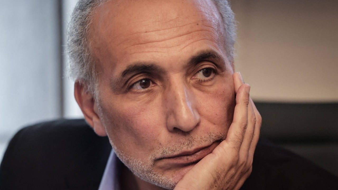 Tariq Ramadan in court during his trial, a Swiss Islamic scholar facing conviction in Paris