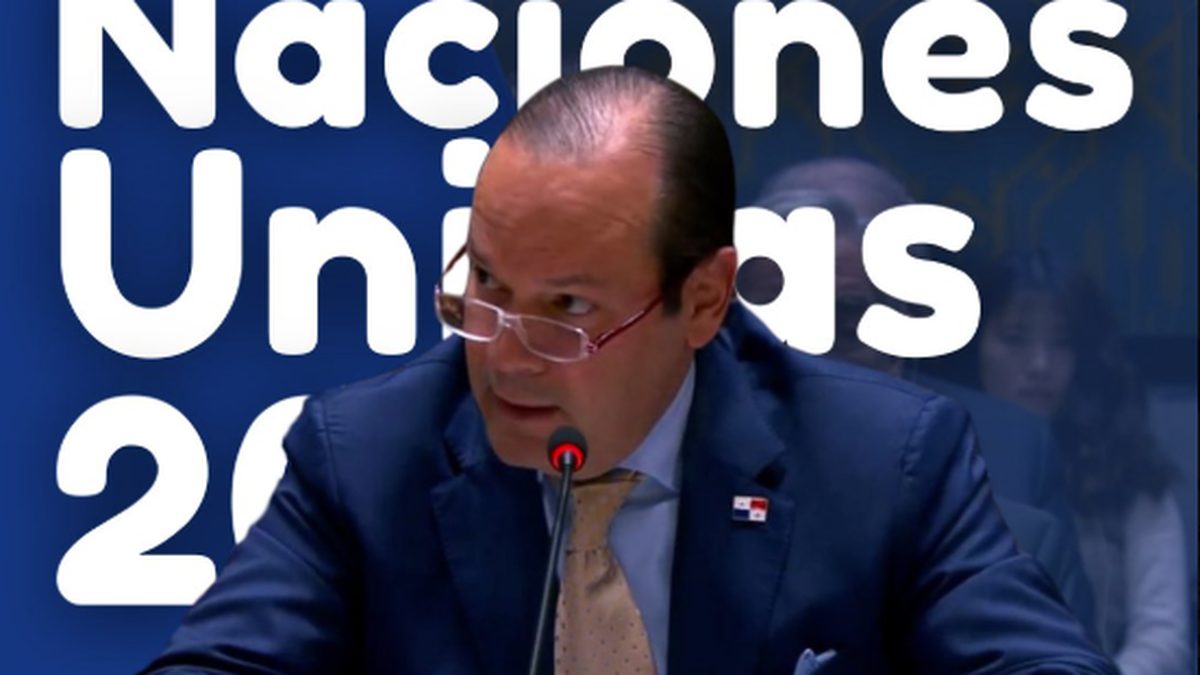 Panama Foreign Minister Javier Martínez-Acha likely speaking at a press event, representing Panama's government in a diplomatic update