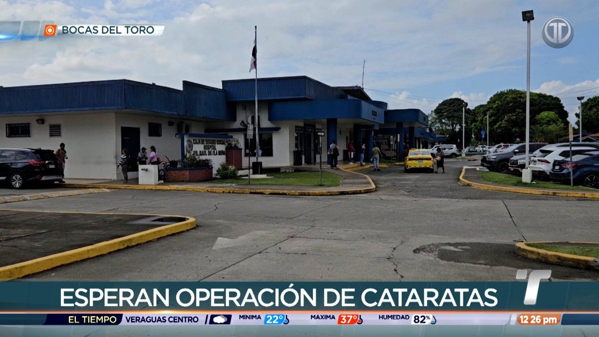 Patients in Bocas del Toro waiting for cataract surgery and seeking access to CSS surgical campaigns