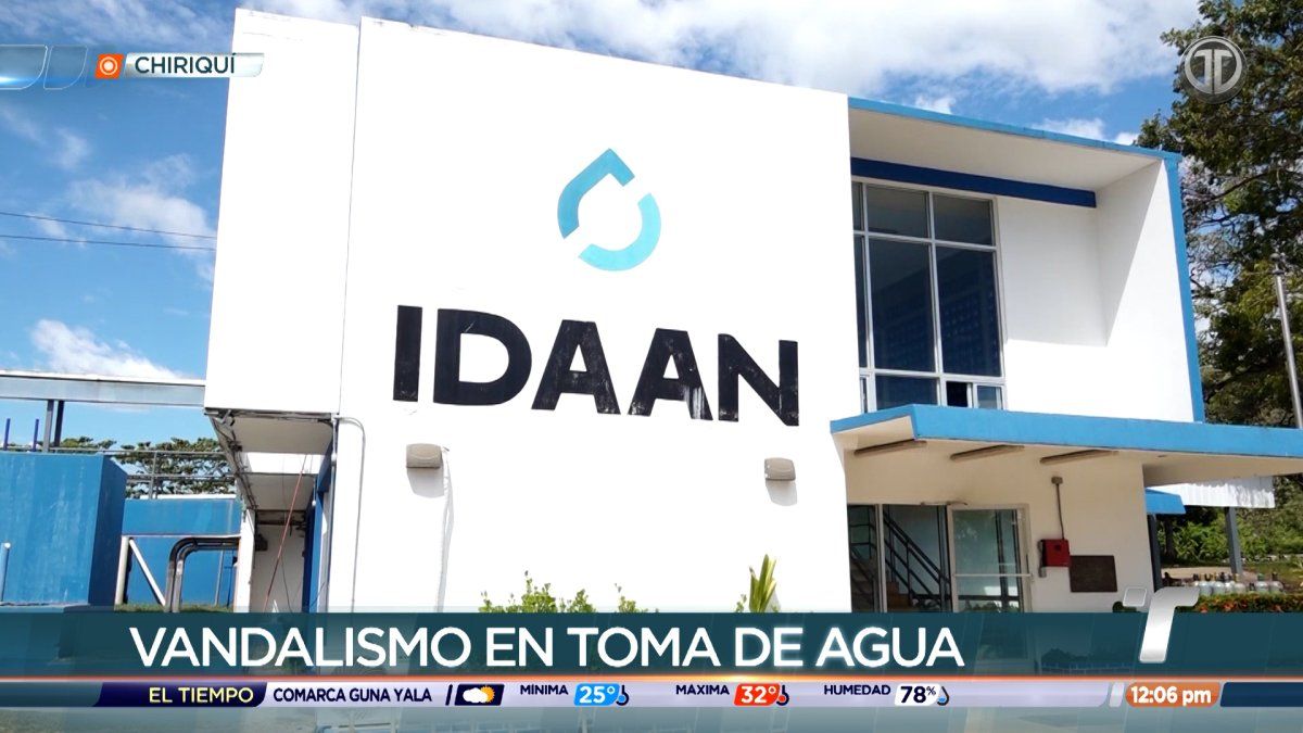 Water infrastructure in Chiriquí with pipes and utility equipment affected by vandalism