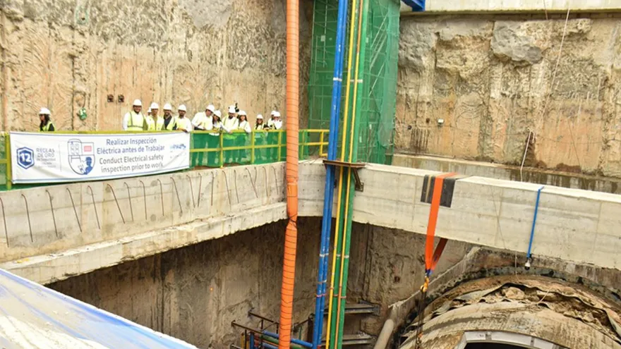 Lawmakers inspecting Metro Line 3 train cars and reviewing progress on a major Panama metro project