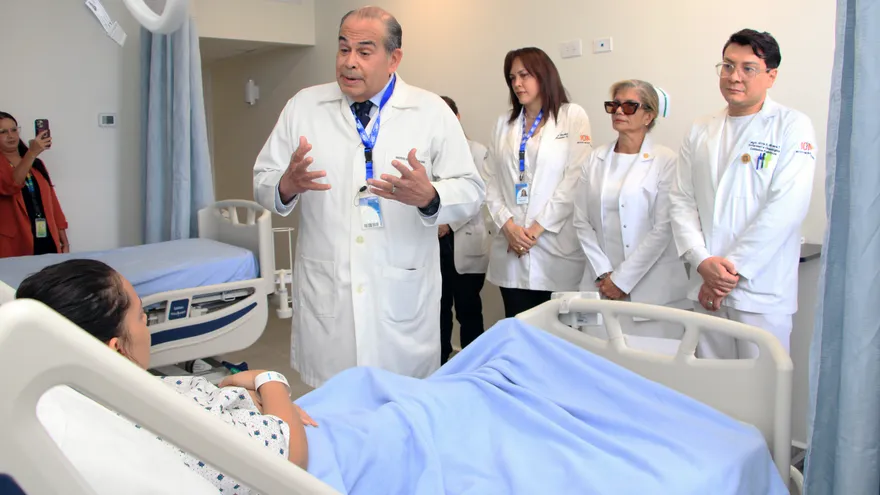 Medical staff preparing a palliative oncology care room inside Ciudad de la Salud in Panama