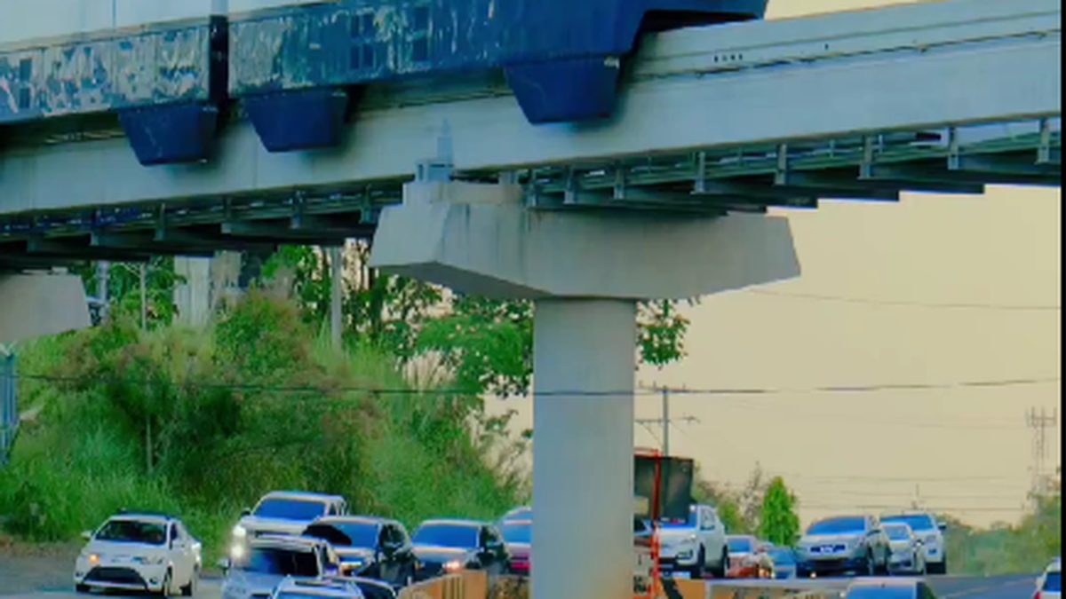 Metro de Panamá monorail train being tested on elevated tracks in Panamá Oeste