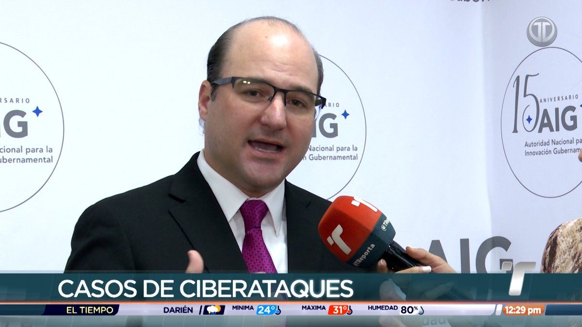 Panama government official speaking about new cybersecurity measures for public institutions