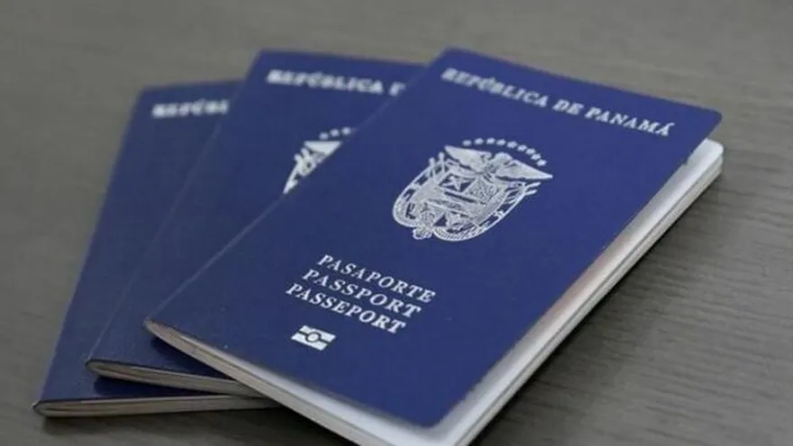 People waiting in line at a government passport office in Panama during a special service day